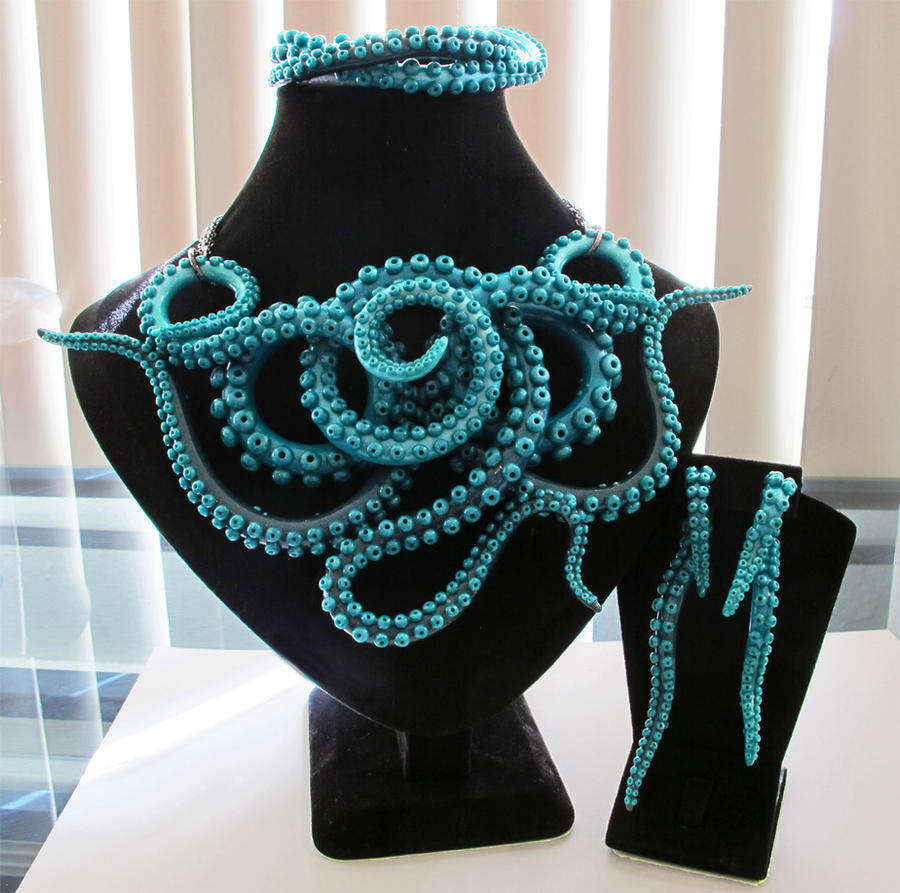 Turquoise Tentacle Set