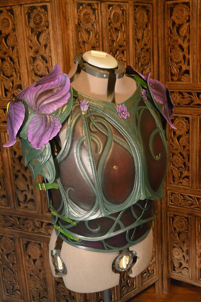 Women's Leather Iris Armor