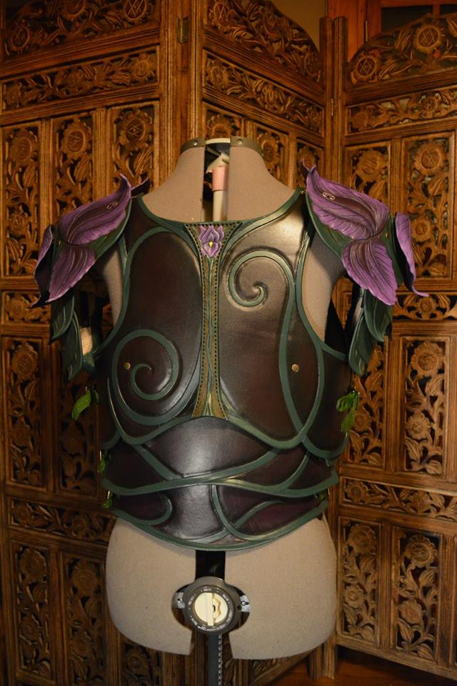 Women's Leather Iris Armor, Back