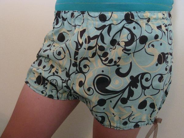 Puffy Shorts by aisemicr