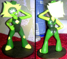 Peridot figure