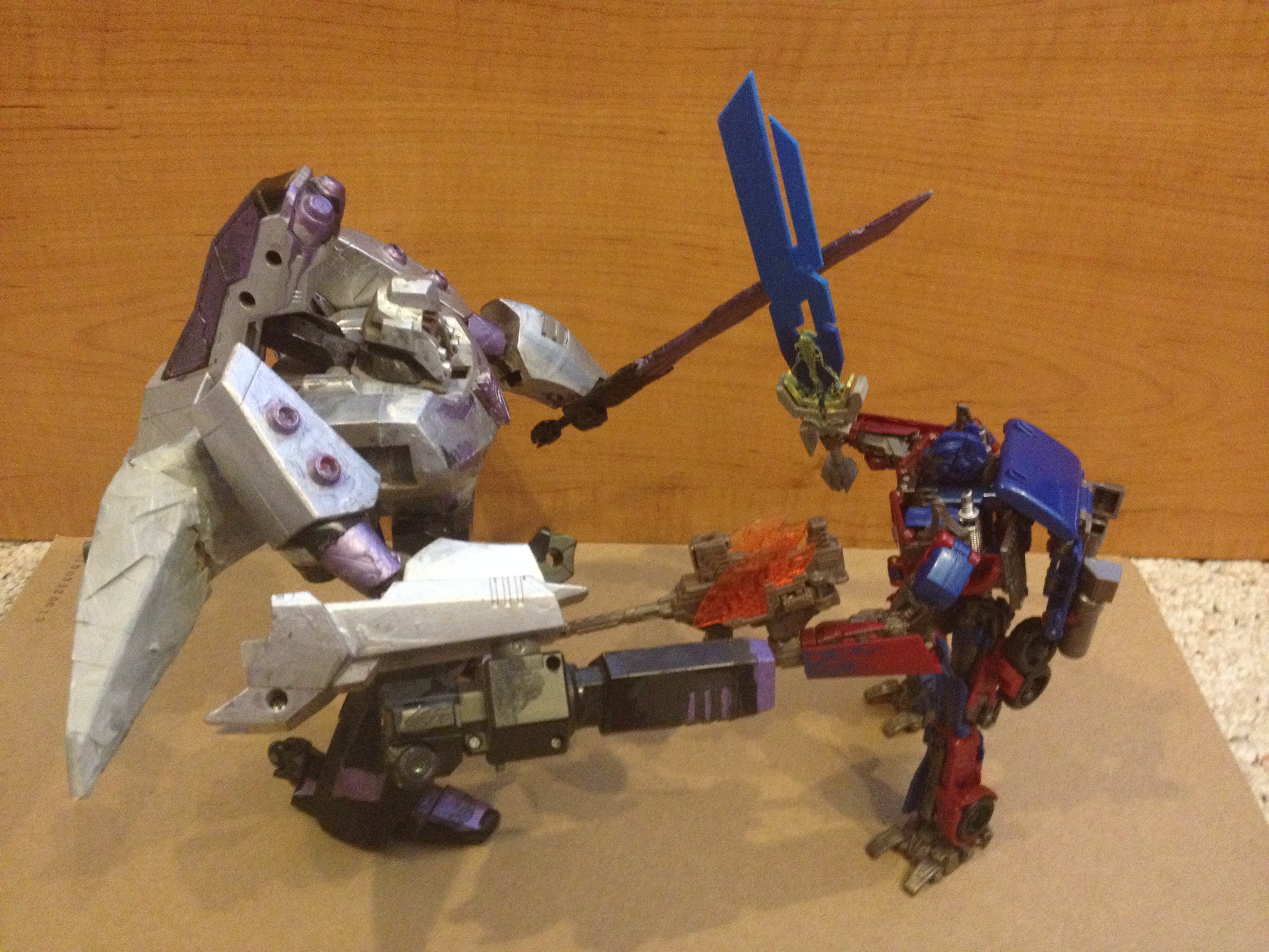 Saber Fight: Optimus Prime vs. Megatron