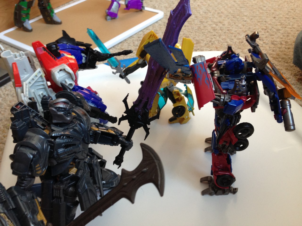 Saber Fight: Optimus Prime vs. Megatron