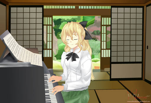 Lilly Satou playing piano