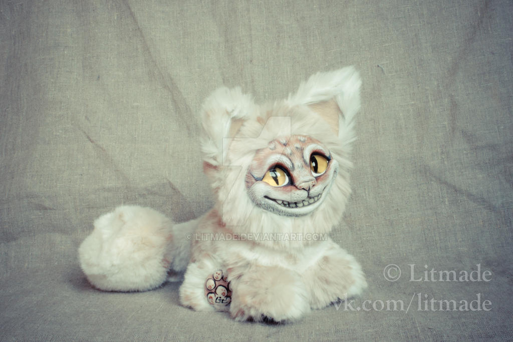 Cheshire Cat (Artisan Crafts)