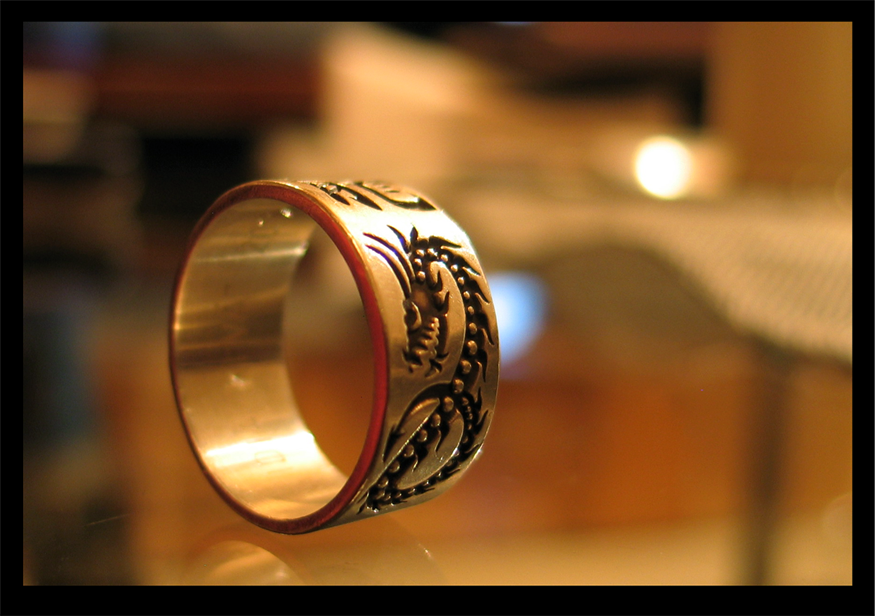 Dragon ring