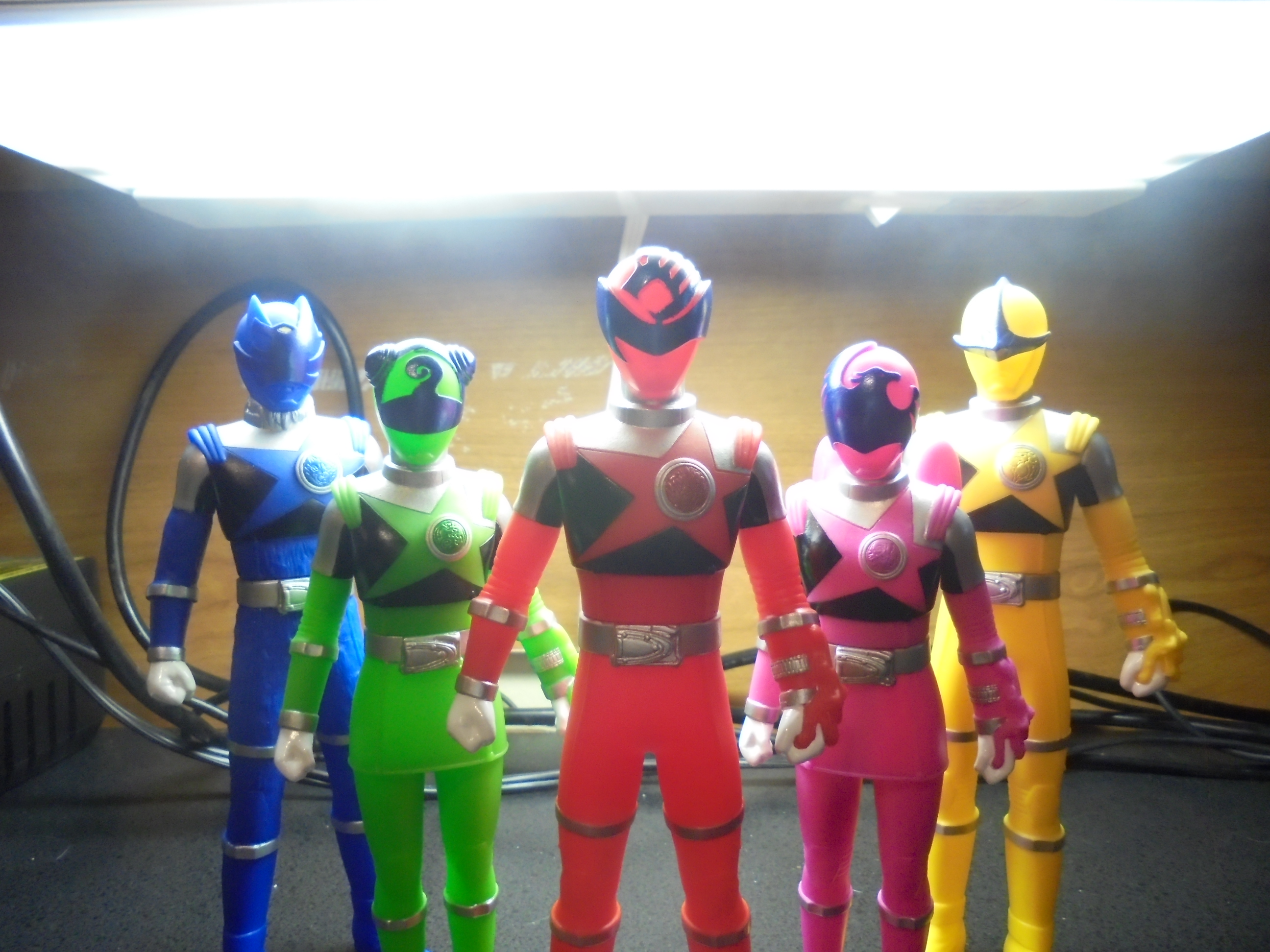 Kyurangers Under the Light Picture 1