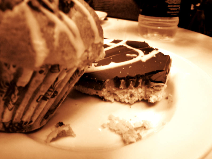 Millionaire's Shortbread by 6Sanuye9 Millionaire's Shortbread by 6Sanuye9
