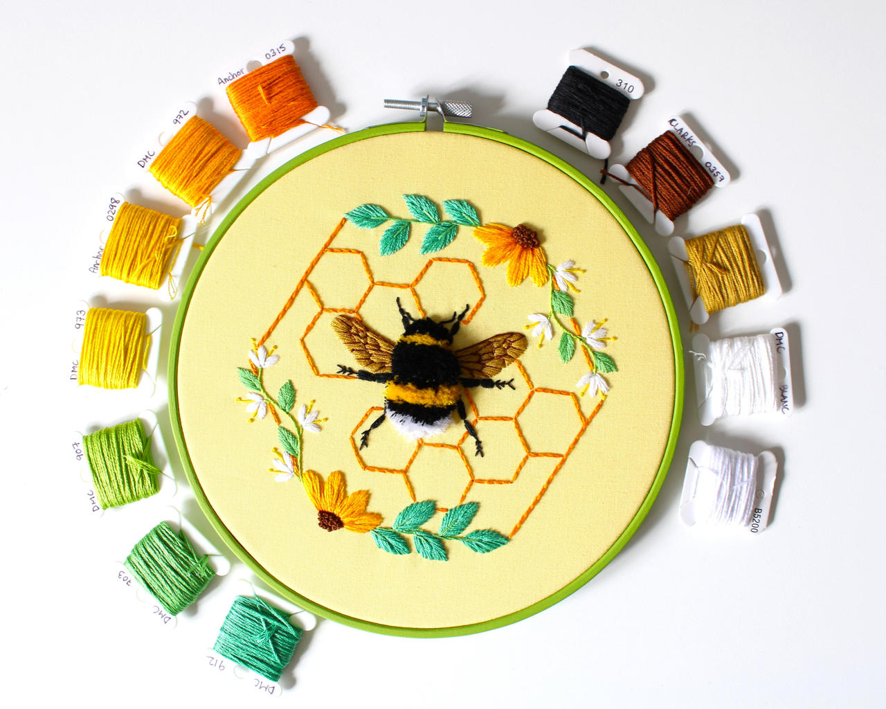 Bumblebee embroidery