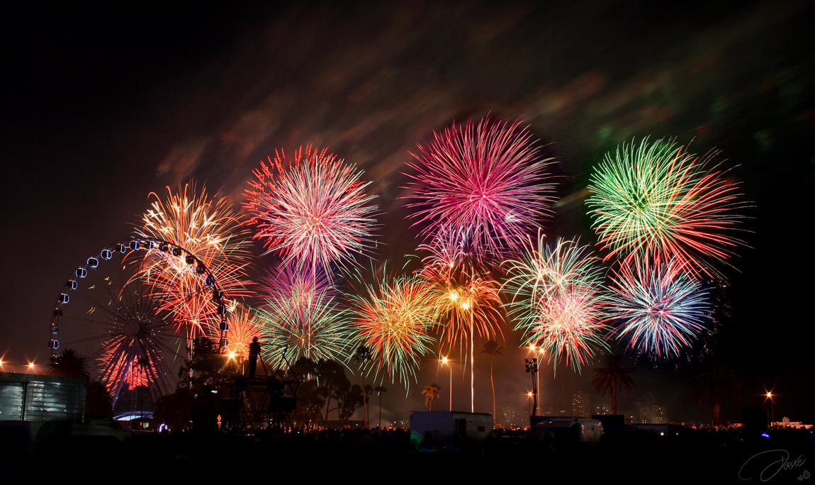 Fireworks Deviantart Fireworks 3 by DaXXe on DeviantArt
