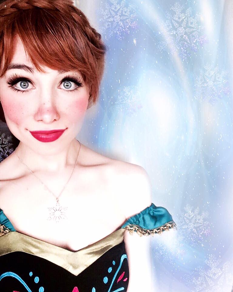 Anna coronation dress cosplay on FrozenCosplay - DeviantArt