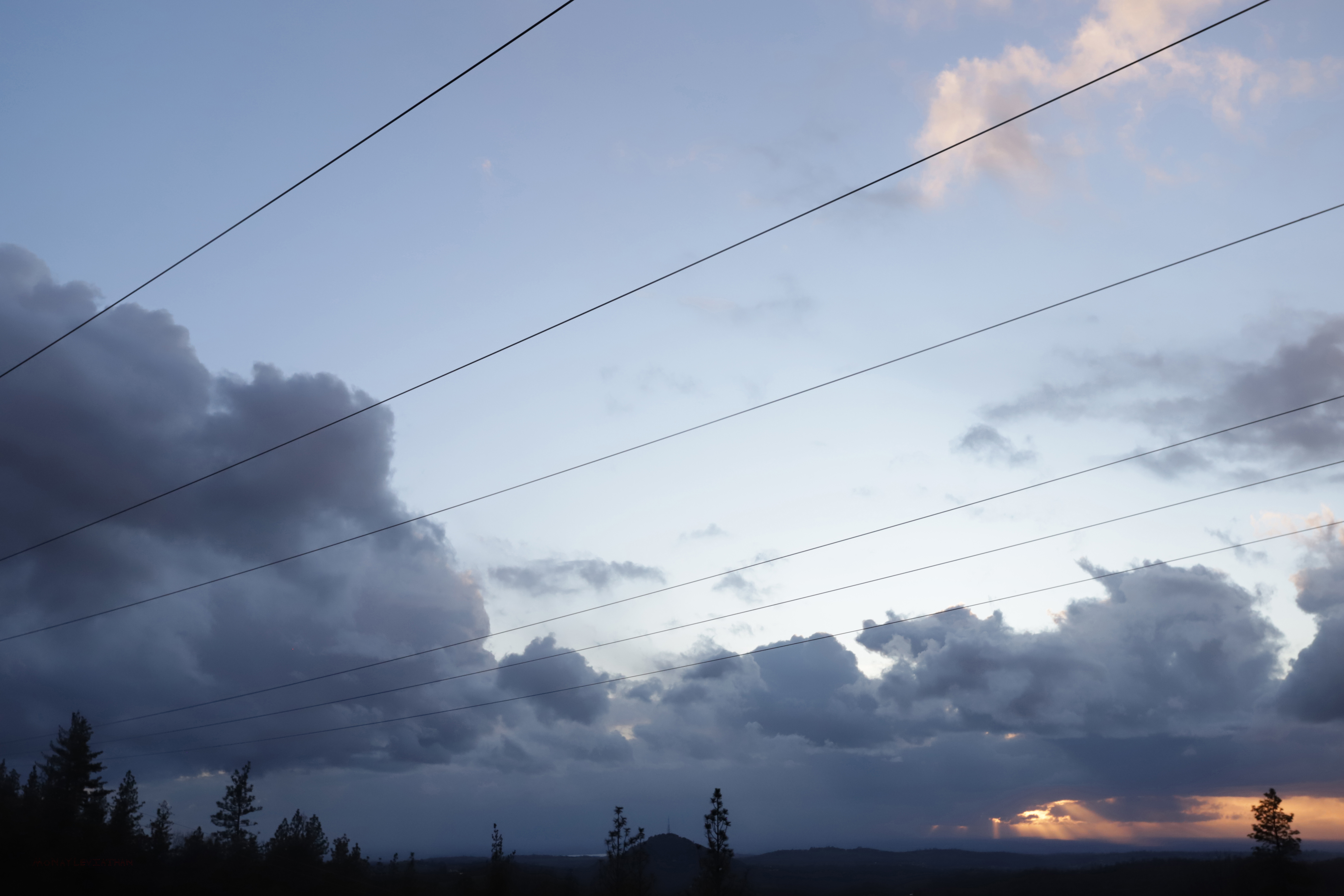 Soft Fabulous Beautiful Majestic Sunset Cloudcover