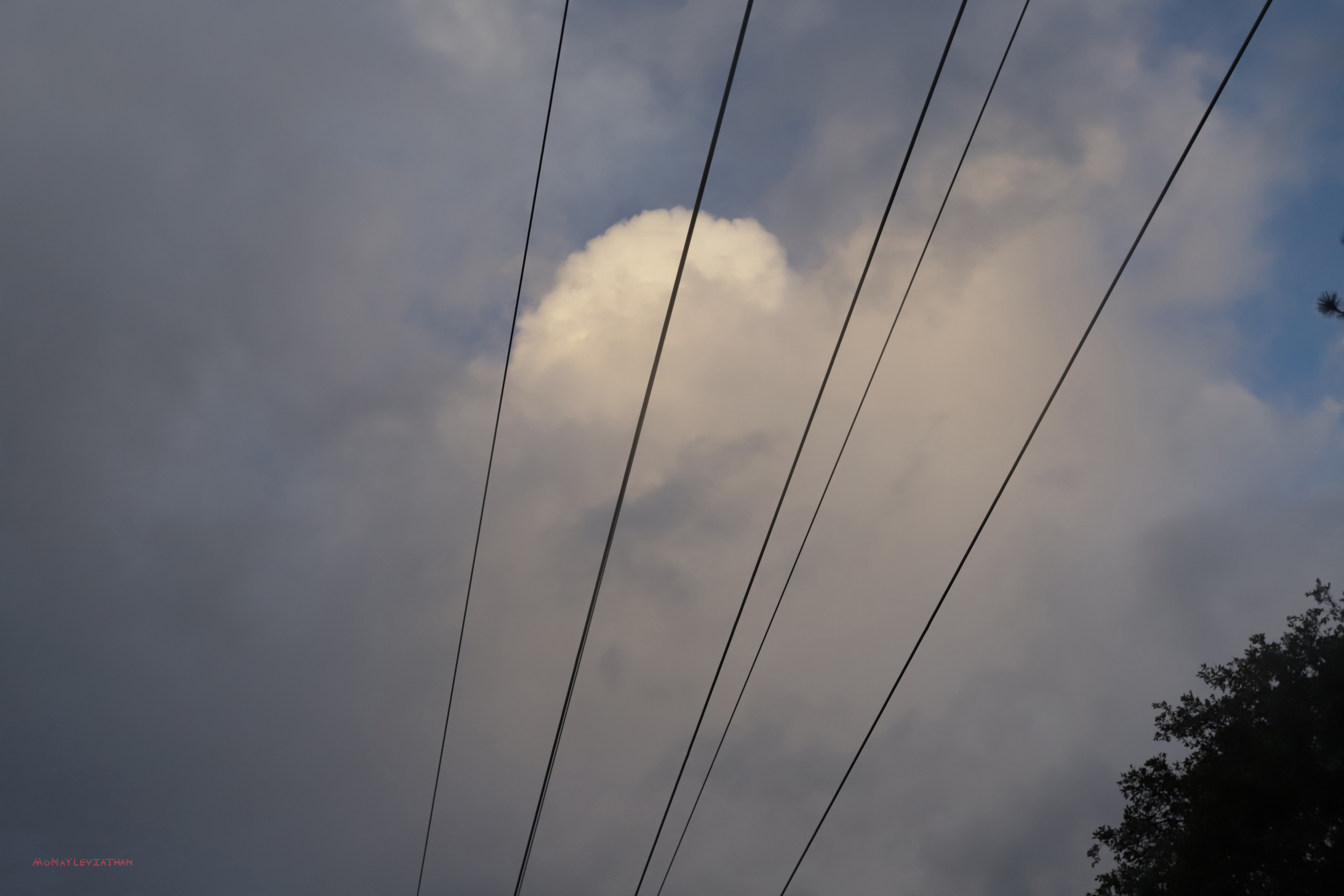 Soft Wonderful Cream-Colored Sunset Cloudcover