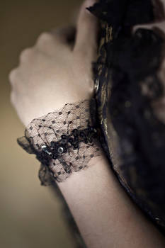 bracelet - black lace