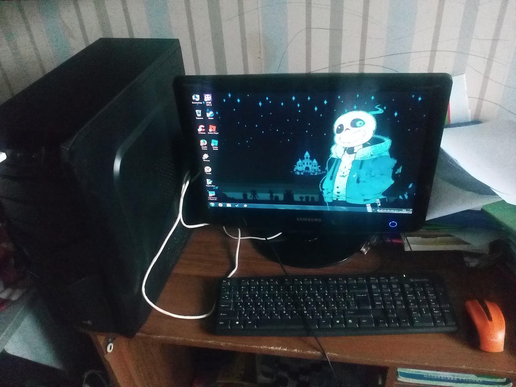 The computer of my younger brother!