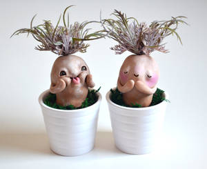 White Thistles - Miniature Plant Figurines