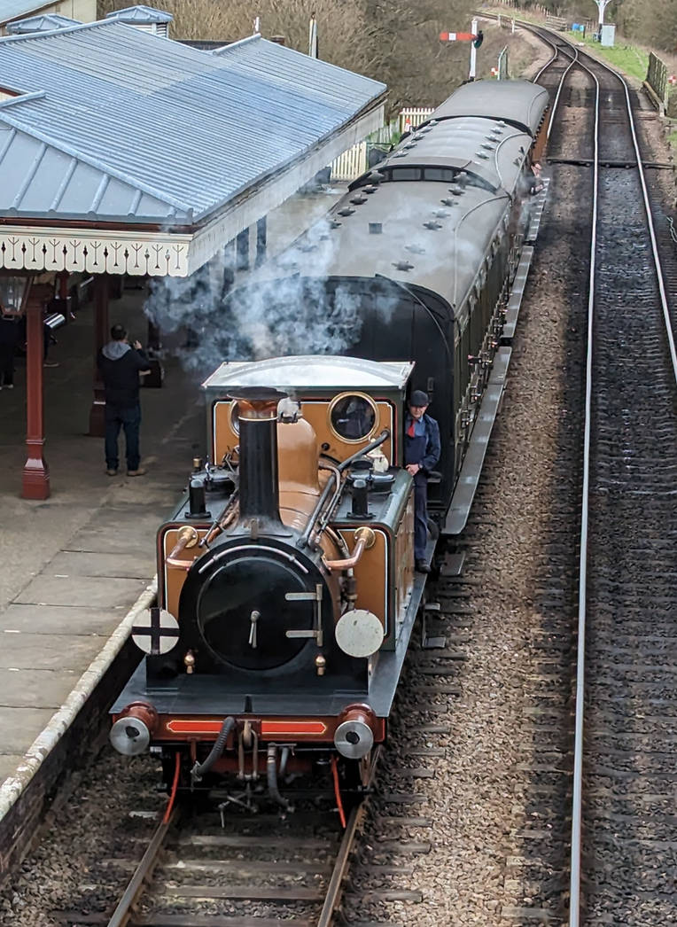 Fenchurch Engine Fenchurch the Steam Engine Arriving by Greyam on DeviantArt