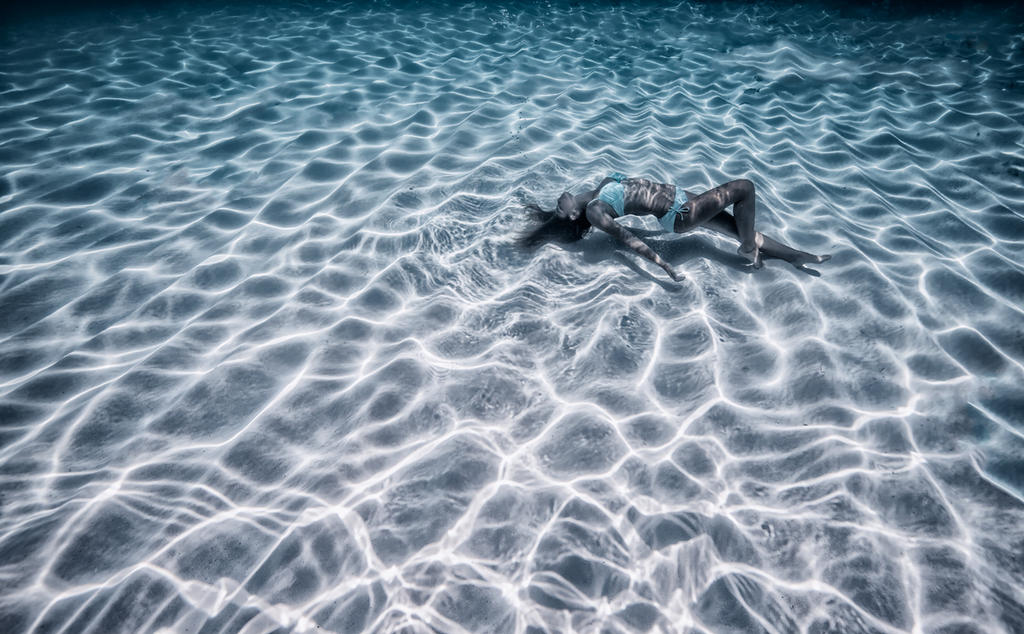The Bottom of The Ocean by SachaKalis