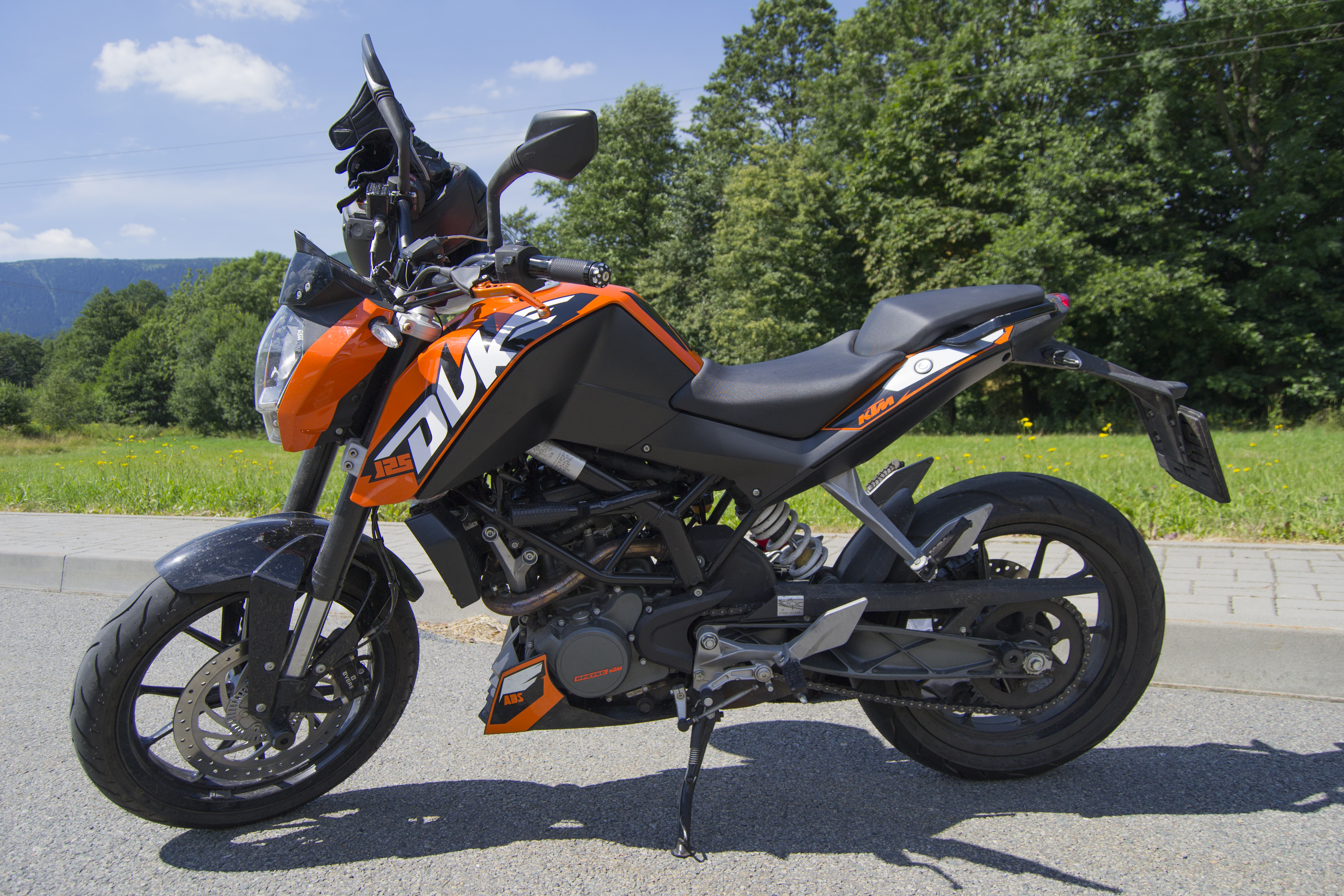 KTM Duke