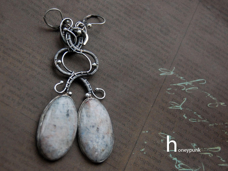 Earrings handmade belomorite by honeypunk
