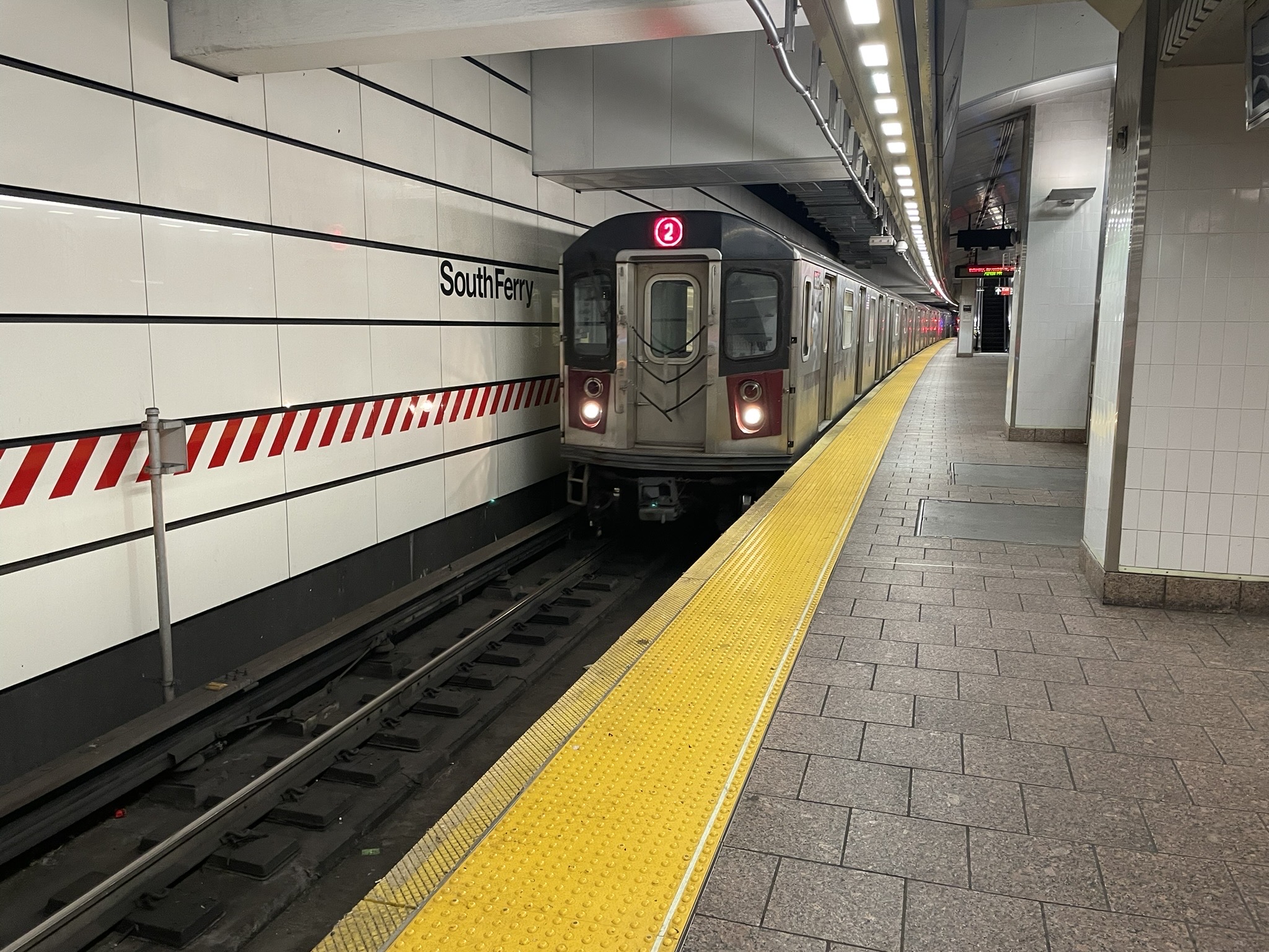 R142 2 train