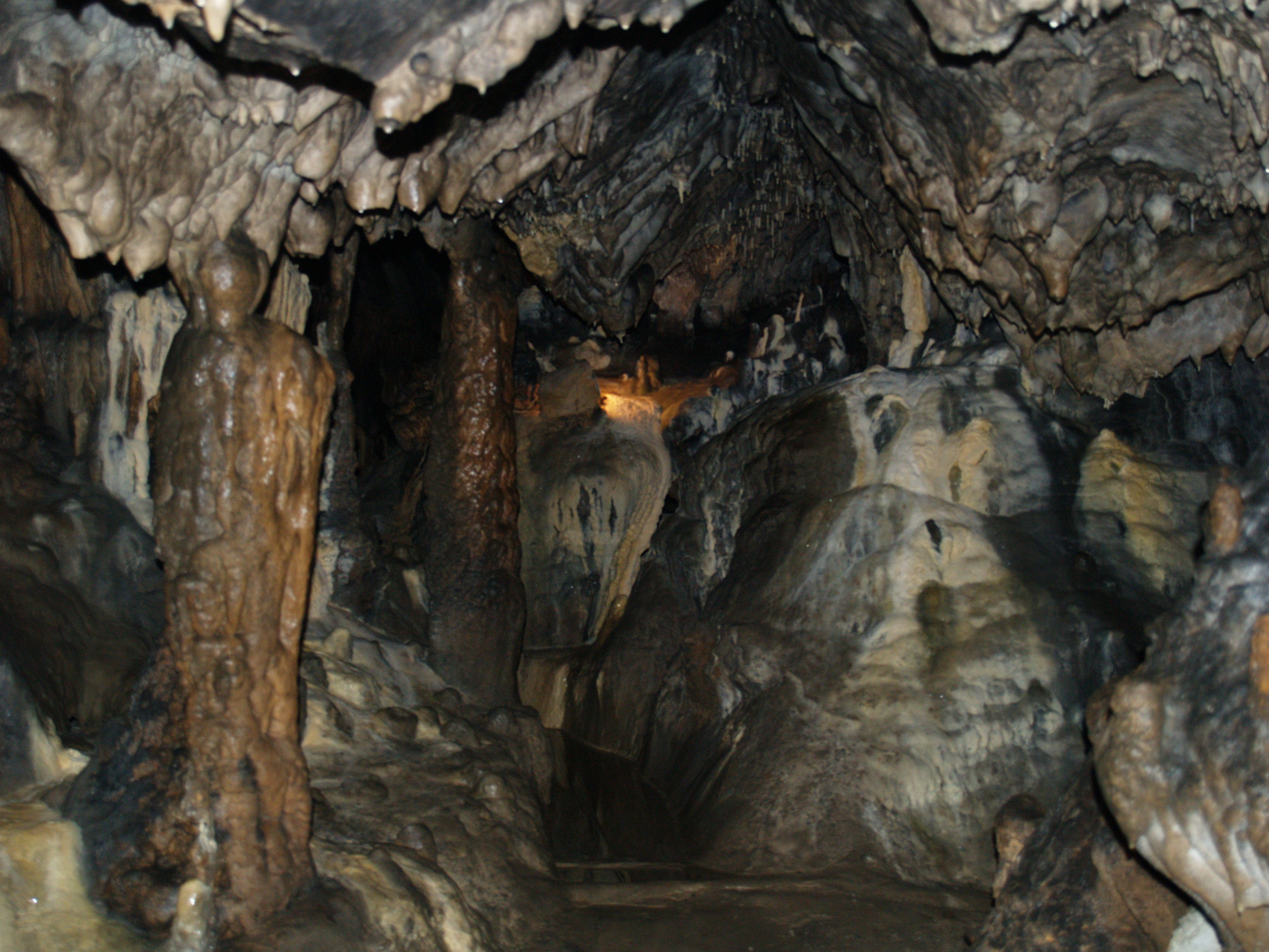 Indian Caverns 27