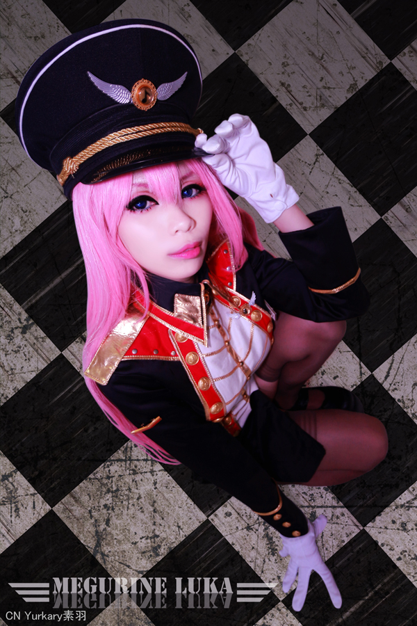 Cosplay - Luka Military uniform version 3