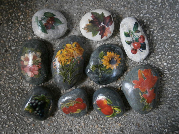 Decoupaging Stones Decoupaged Stones by HEYYEYEYEA on DeviantArt