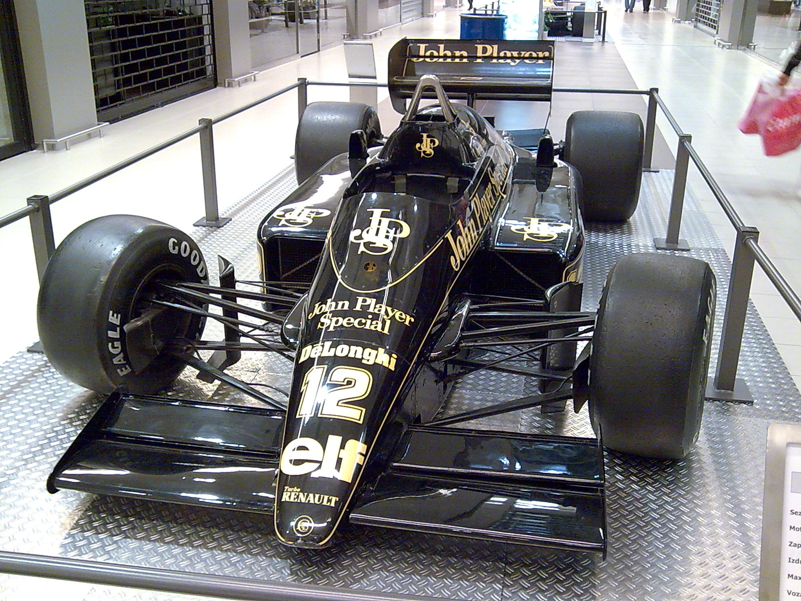 Senna's LOTUS