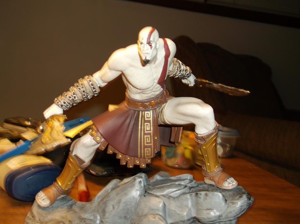 God of War Ascension Kratos pre order statue