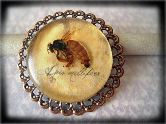 Queen Bee Brooch