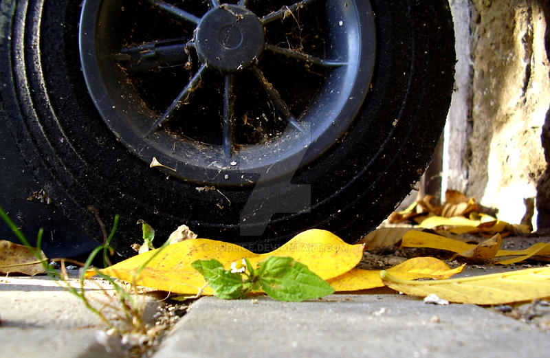 Dustbin wheel by Sudlice on DeviantArt