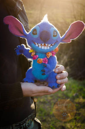Stitch needlefelting sculpture 3 by Lyntoys Stitch needlefelting sculpture 3 by Lyntoys