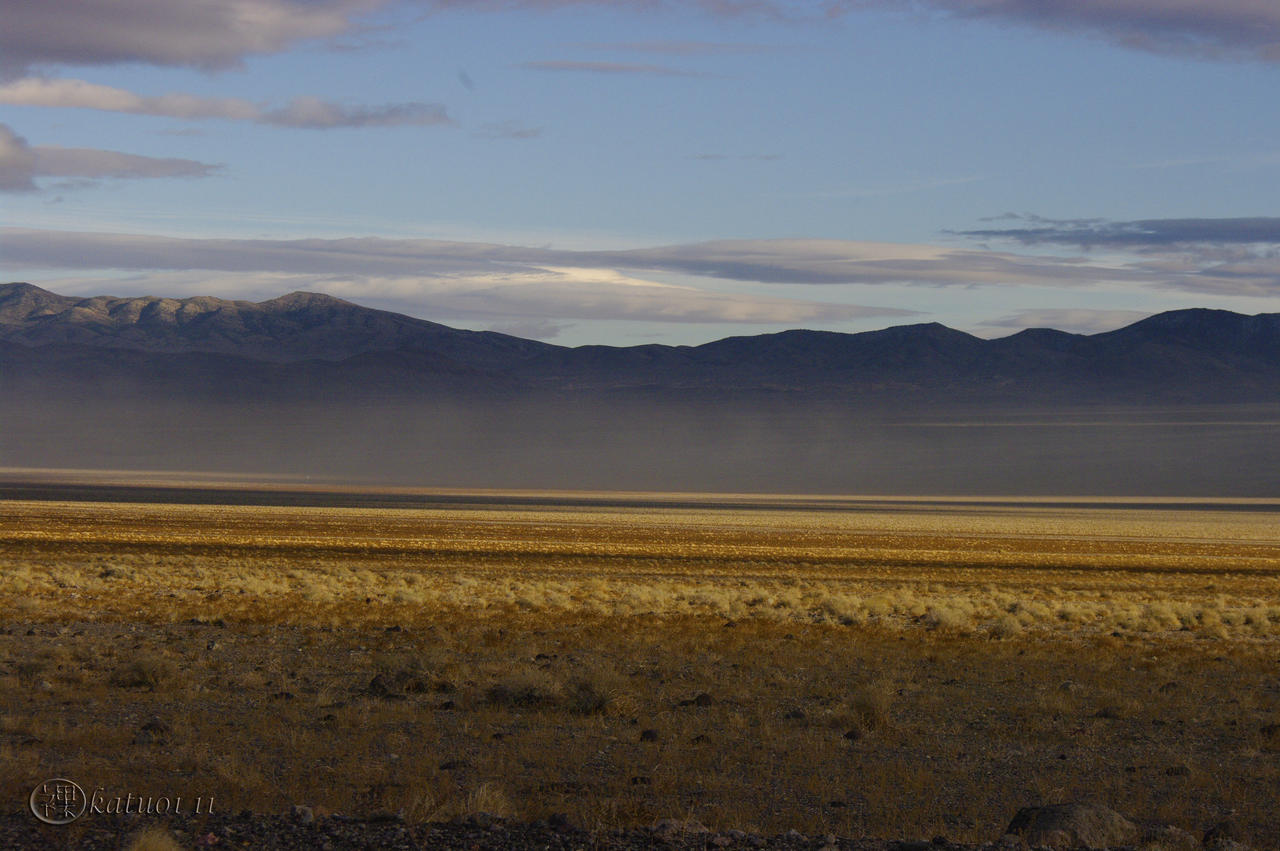 Ancient Lakebed, Amber Light