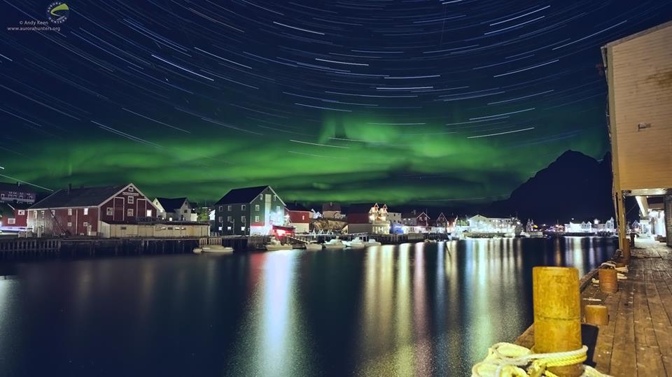 Aurora over Henningsvaer