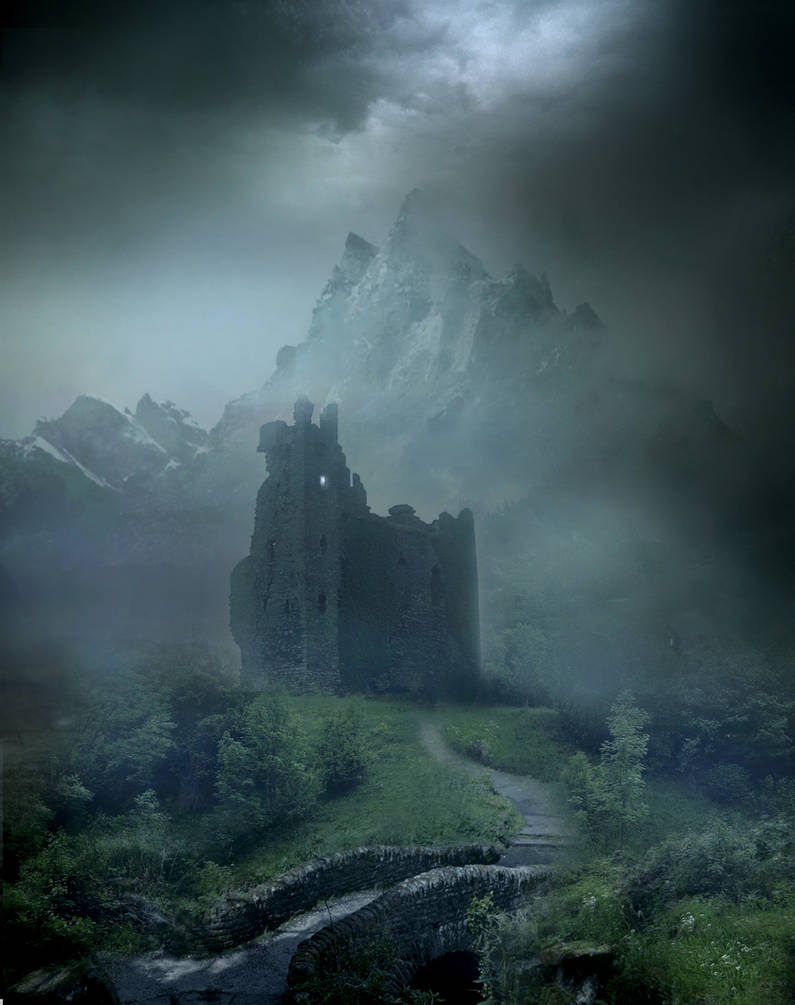 Загадочный замок. Рэнуар "замок Туманов ". Замок в тумане. Замок фэнтези. Мистические пейзажи.
