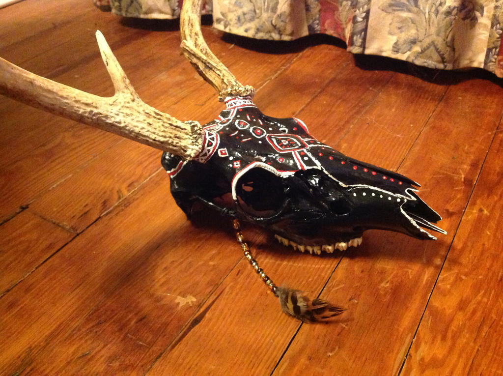 Painted Deer Skull By Duskywolffang On Deviantart