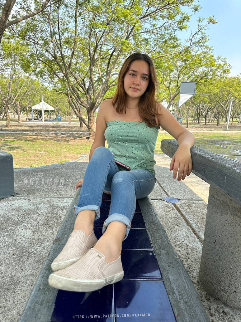 Lessia feet by raxxmon on DeviantArt