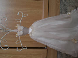 my sister's wedding dress, minature!!