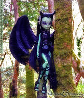 Monster High doll customization commission