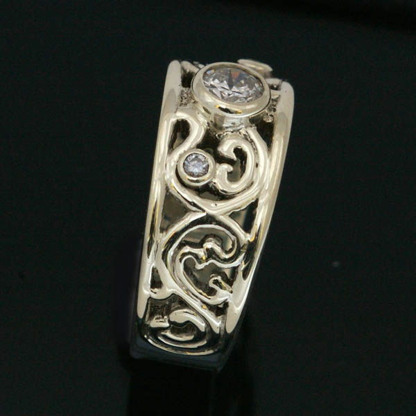 Filligree Wedding Band