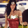 Wonder Woman Gal Gadot - Gold