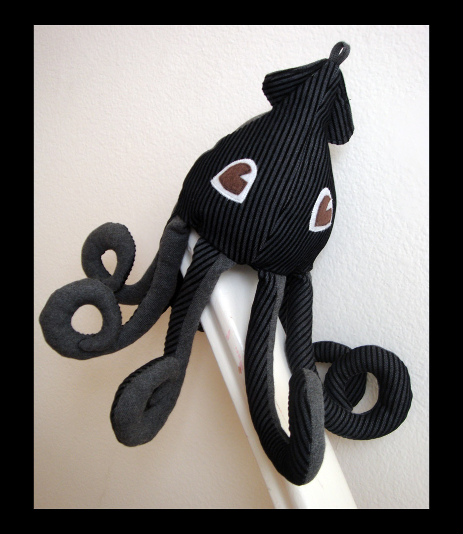 Black Gray Squid Plush 3