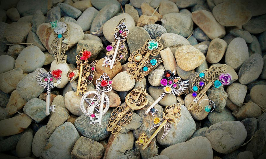 Deviantart Keys More new Fantasy keys available!!! by ArtByStarlaMoore on DeviantArt