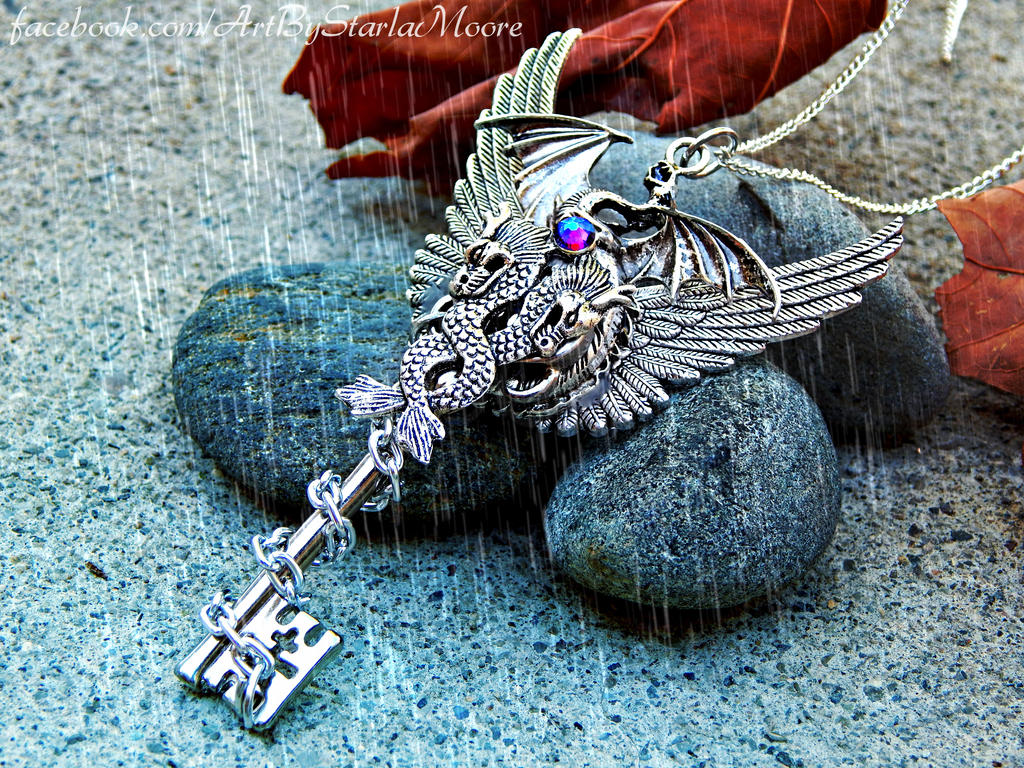 Dragon key. Брелок Валькирия. Кулон дракон с ключиком. Подвеска дракон серебро. Брелок дракон.