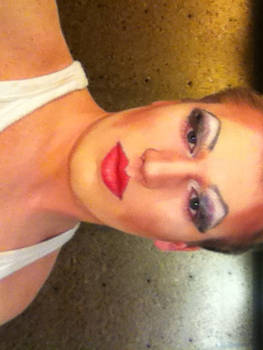 Drag queen makeup--5th attempt