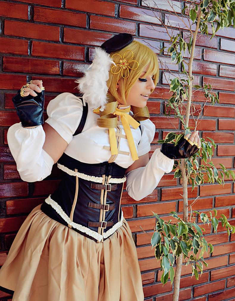 Mami Tomoe Cosplay By Thaby 95 On DeviantArt mami-tomoe-cosplay-by-thaby-95-on-deviantart