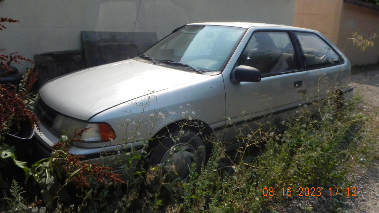 199194 Hyundai Excel Hatchback by CreativeT01 on DeviantArt