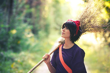 Kiki - Studio Ghibli by RoteMamba