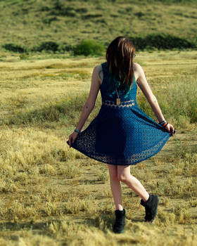 Outdoor_Blue_Dress001